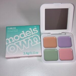 3 Models Own Colour Correcting Concealer Palette New in Box